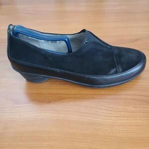 Waldlaufer‎ Hippi Black Leather Pumps – Women’s Dress Shoes Size 5.5